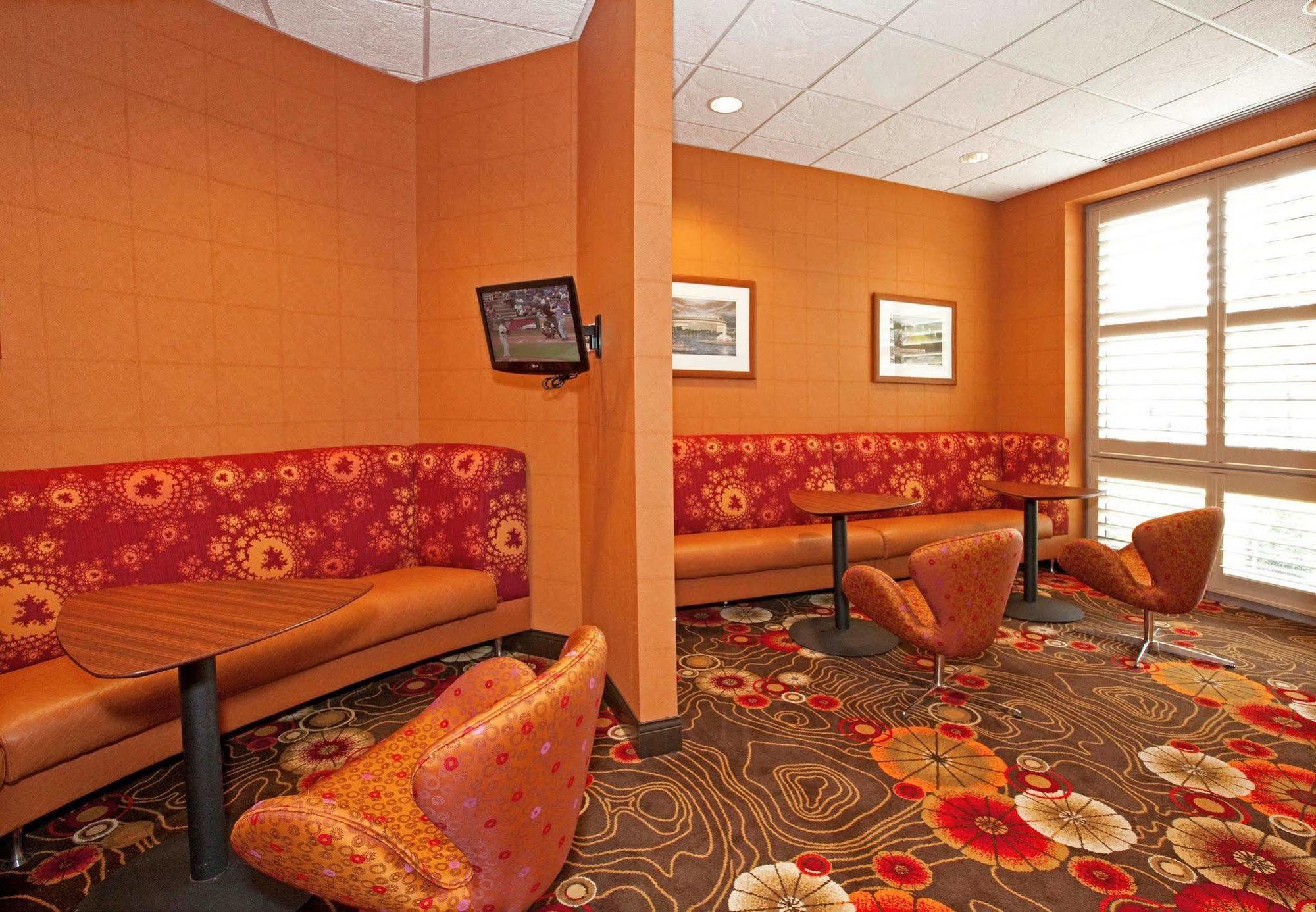 Hotel North Shore 4*